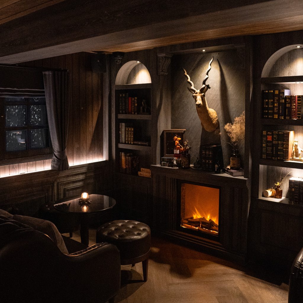 HEX BAR